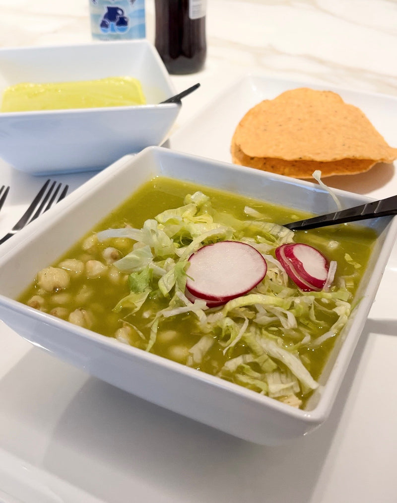POZOLE VERDE DE POLLO